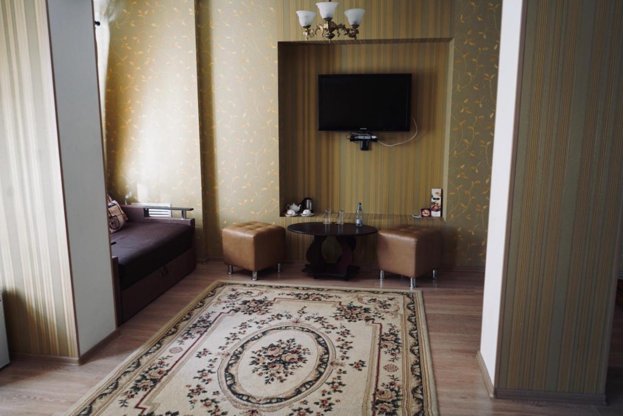 Evropeyskiy Kyiv Exterior photo