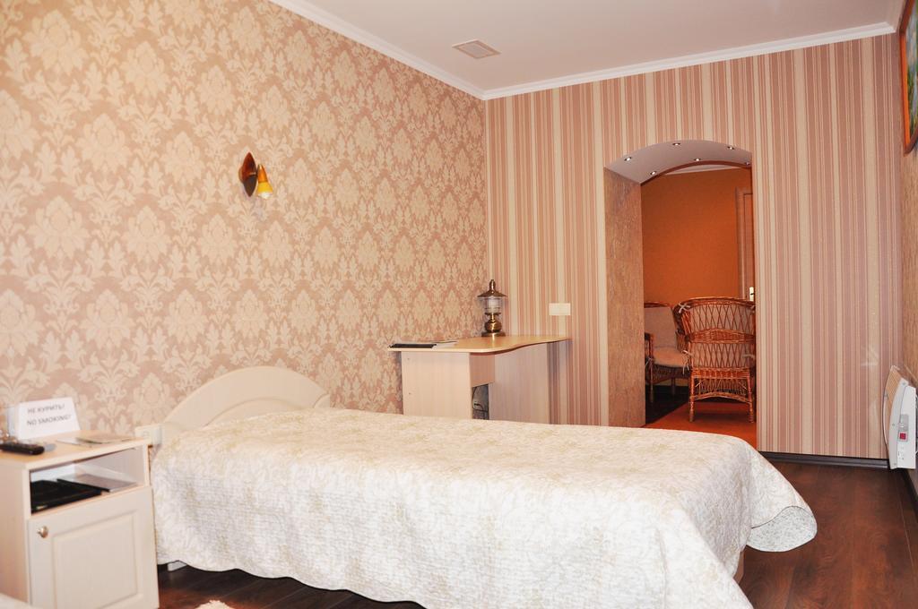 Evropeyskiy Kyiv Room photo
