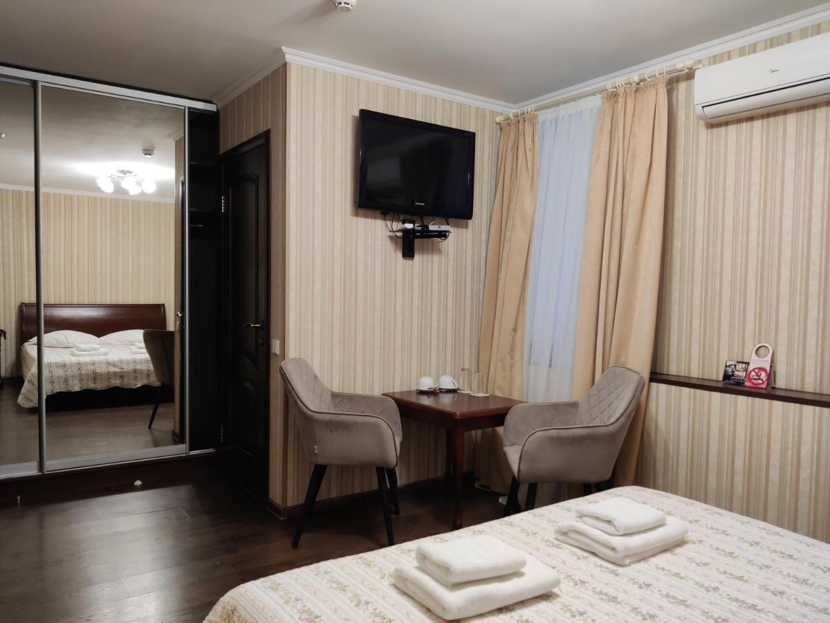 Evropeyskiy Kyiv Exterior photo